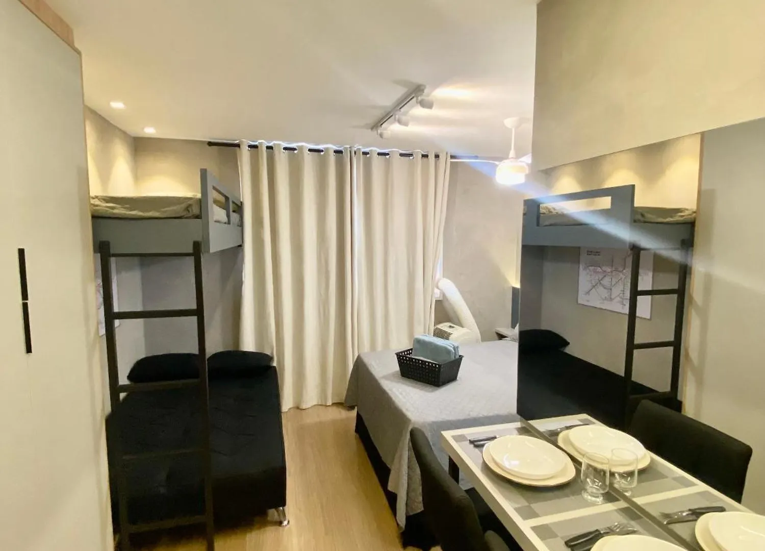 Magnifico Apartamento Em Frente Ao Metro Bras ! - Rua Coronel Mursa, 56 - Bras Sao Paulo 0*,